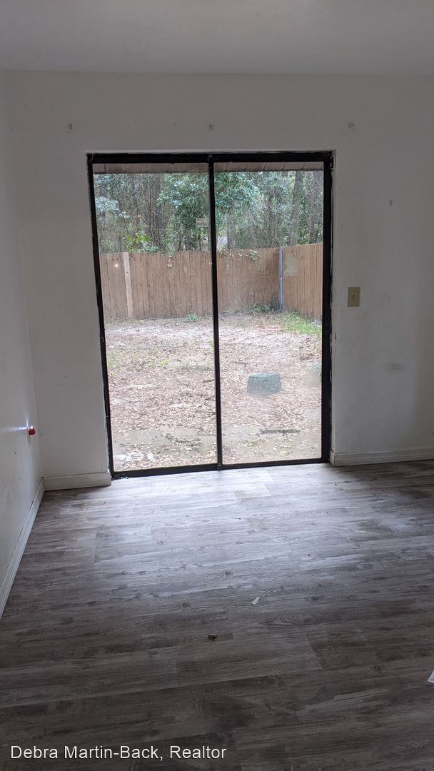 Foto del edificio - 2 br, 1 bath House - 2120 SW 70th Terrace