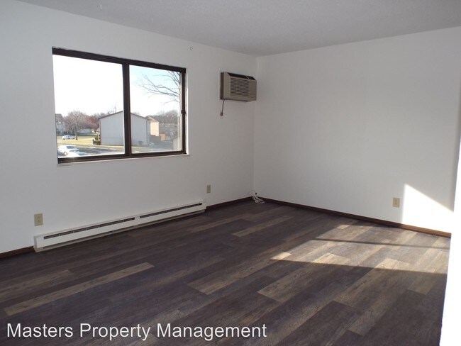 Foto del edificio - 28181 Simmons Rd