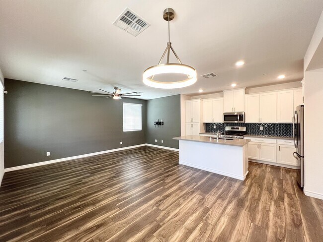 Foto del edificio - 20 Barbara Ln