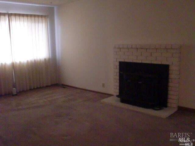 Building Photo - 207 Clark Dr