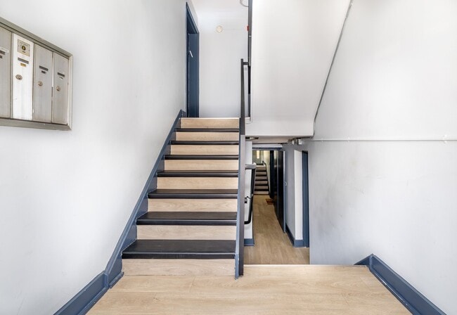 Building Photo - Mt. Airy Manor