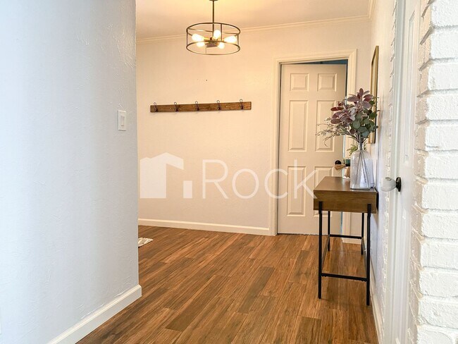 Foto del edificio - 3308 NW 60th St