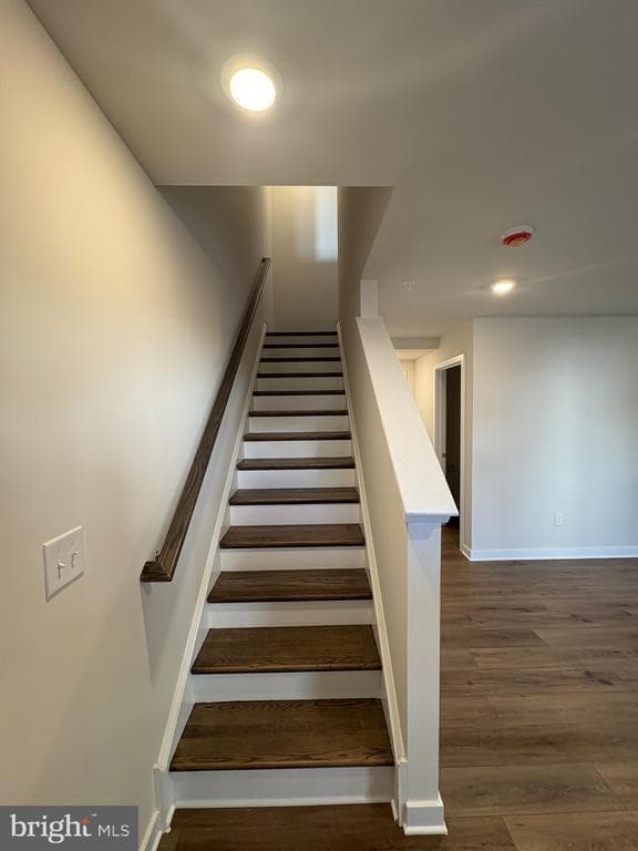 Building Photo - 25 Atkins Dr