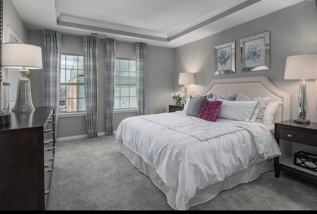 Foto del edificio - 320 Rolling Valley Dr