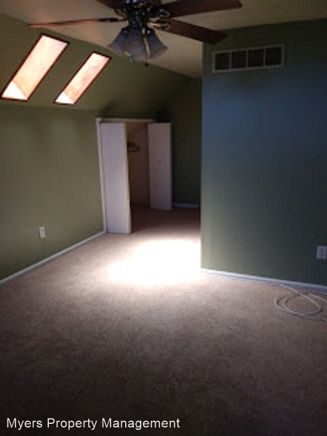 Building Photo - 1312 Afton Ct