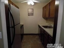 Foto del edificio - 91 Richmond Blvd