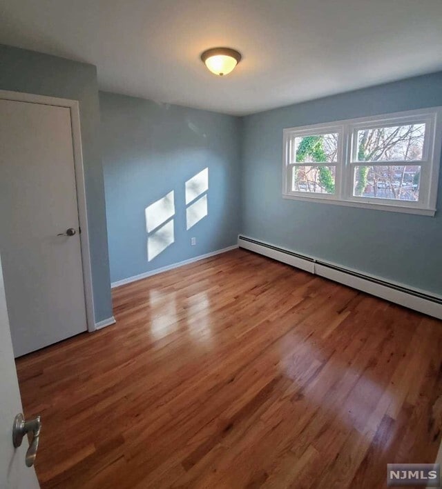 Building Photo - 429 Midland Ave