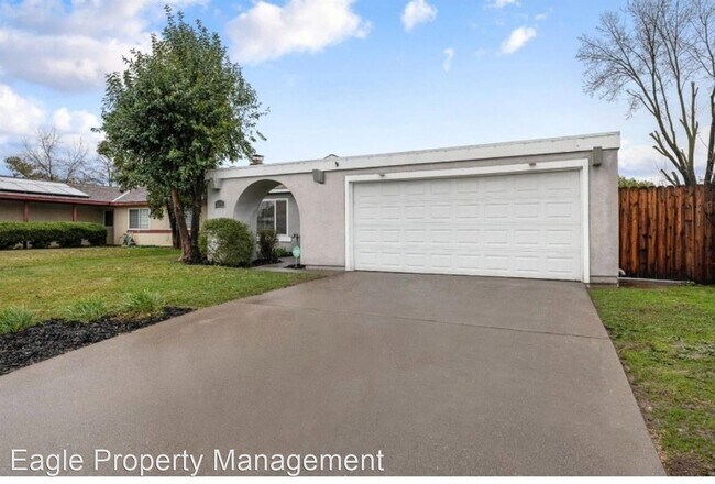 Foto del edificio - 3 br, 2 bath House - 3324 Huntsman Dr
