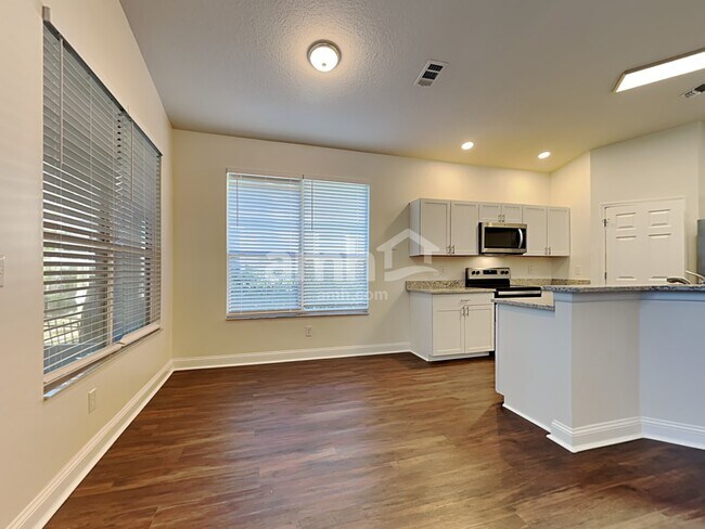 Foto del edificio - 4316 Hanover Park Dr