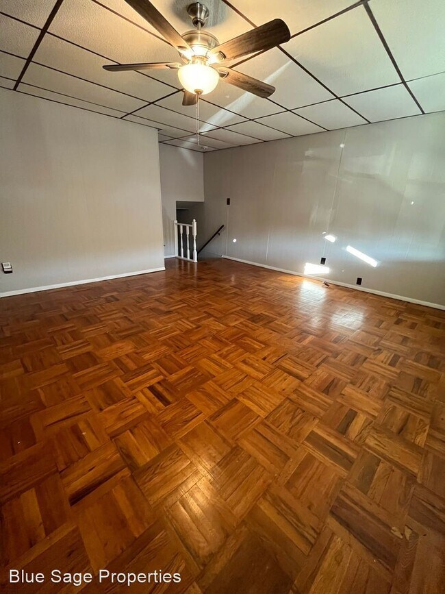 Building Photo - 3 br, 1.5 bath House - 1572 Yates Ave