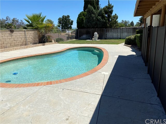 Building Photo - 3746 Valle Vista Dr