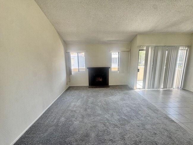 Building Photo - Ralston Village Remodeled Condo