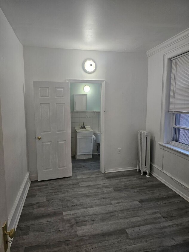 Photo - 1673 Harrison Street