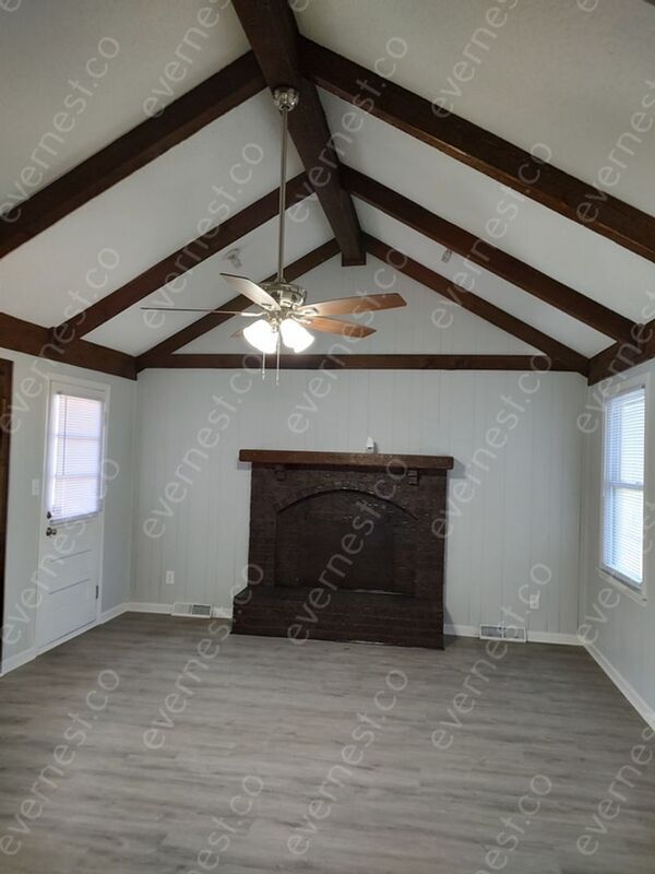 Building Photo - 7600 E 133rd Terrace