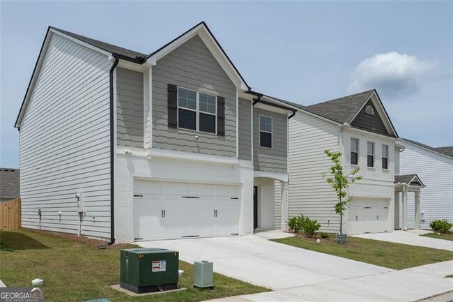 Building Photo - 1800 Sullivan Rd