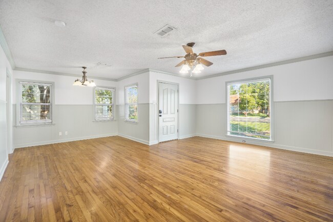 Foto del edificio - 3301 S 7th St