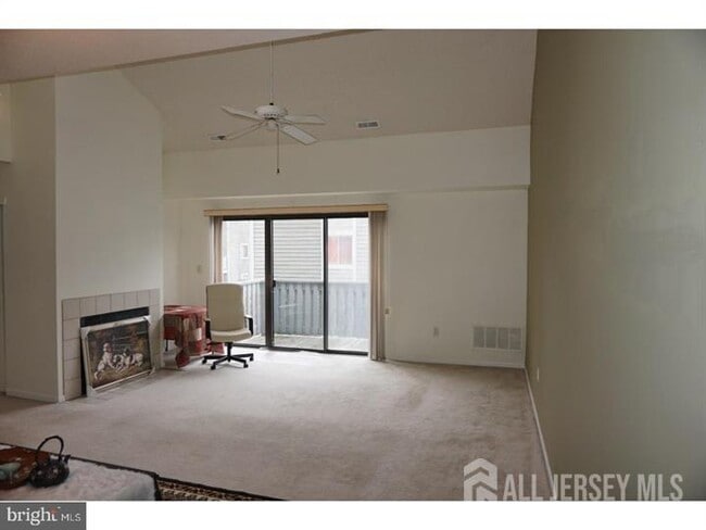 Building Photo - 8612 Tamarron Dr