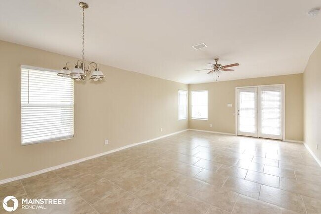 Building Photo - 6826 Loma Secca, San Antonio, TX 78233