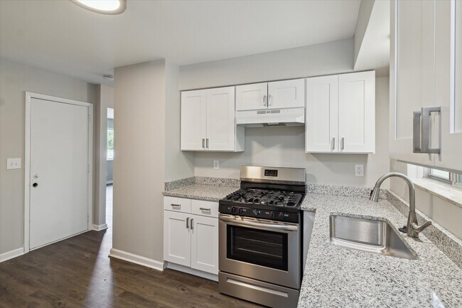 Foto del edificio - Pine Run Duplexes