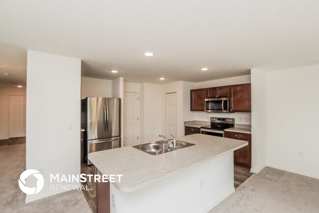 Building Photo - 3270 Hale Ave