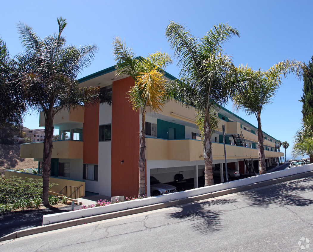 Building - Harbor View Villas