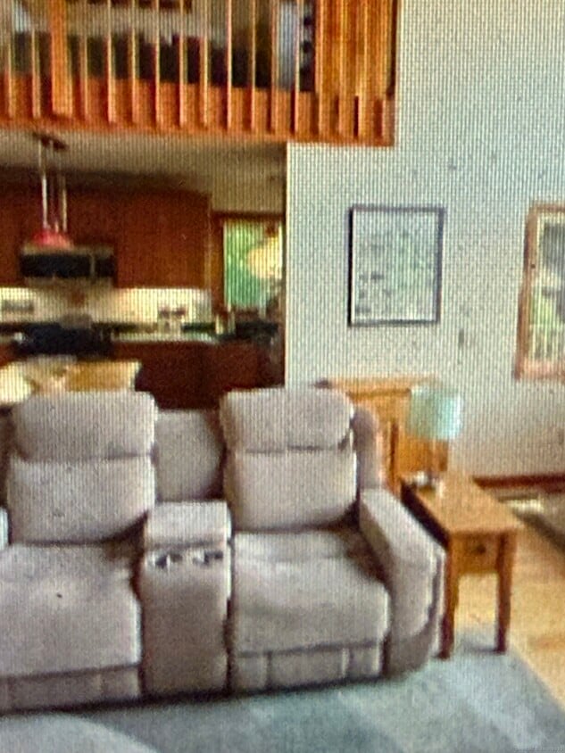 Primary Photo - 398 Lake Rd