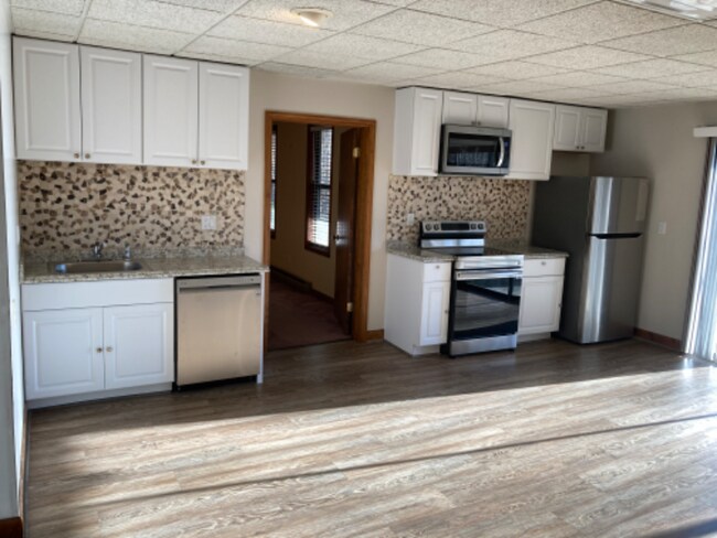 Foto del edificio - 290 Hambridge Ct