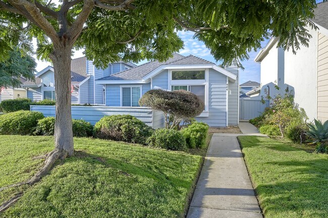 Foto del edificio - 806 Windward Ln