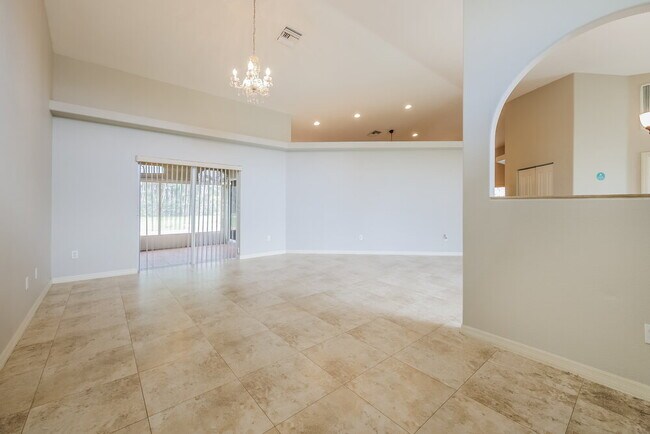 Foto del edificio - 433 SW 6th St
