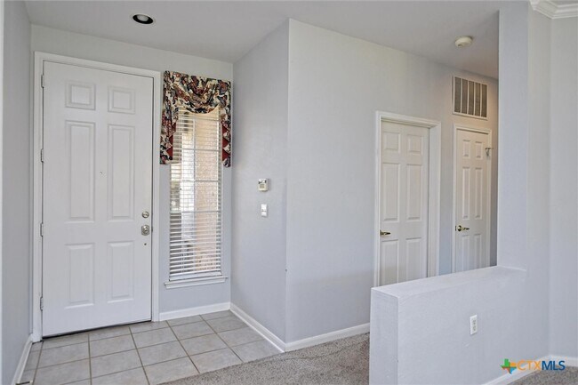 Foto del edificio - 117 Beautybush Trail