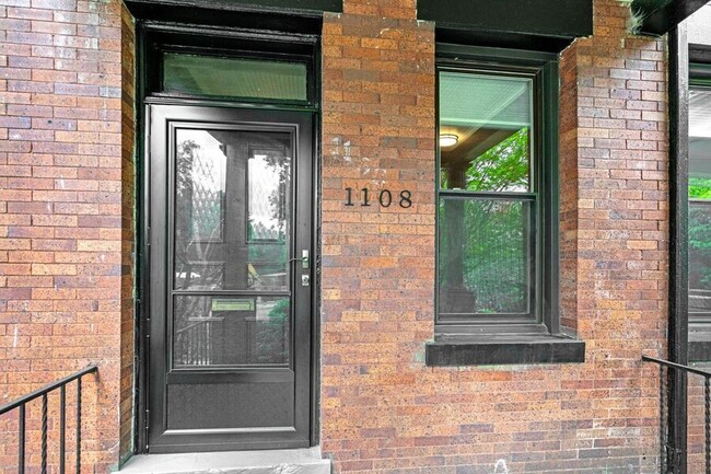 Building Photo - 1108 Lamont St NW