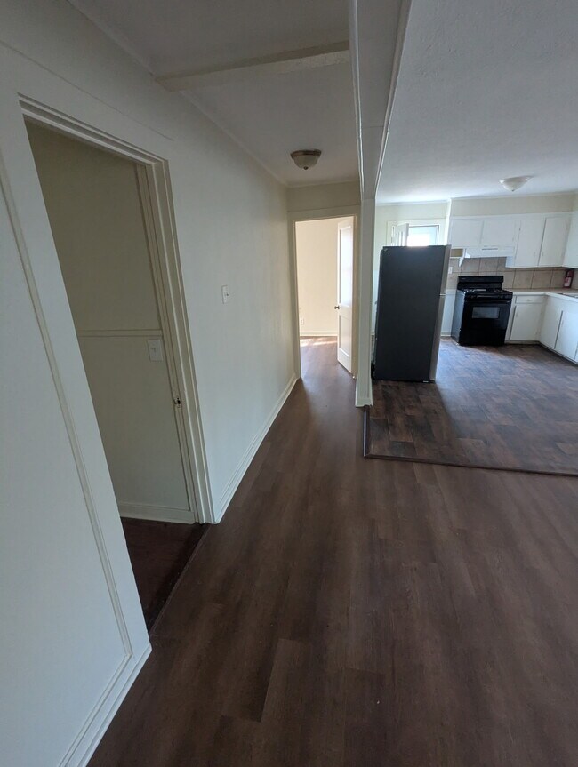 Foto del edificio - 6077 Cypress St