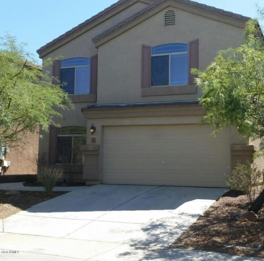 Primary Photo - 12925 W Fleetwood Ln