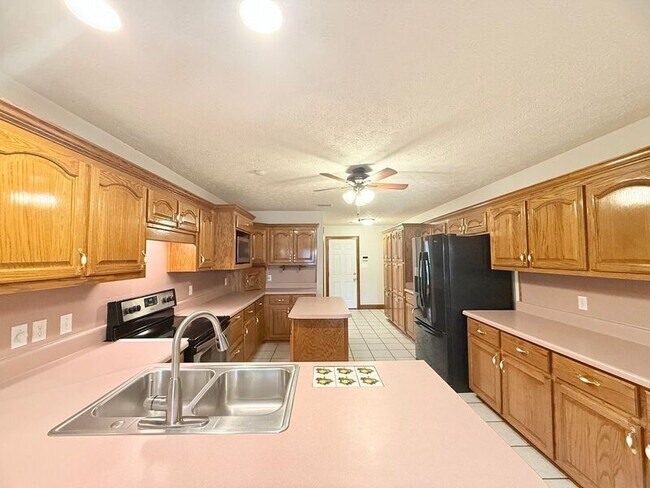 Foto del edificio - 5330 Morgan Ridge Dr