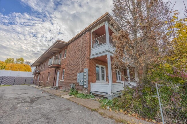 Foto del edificio - 2253 Niagara St