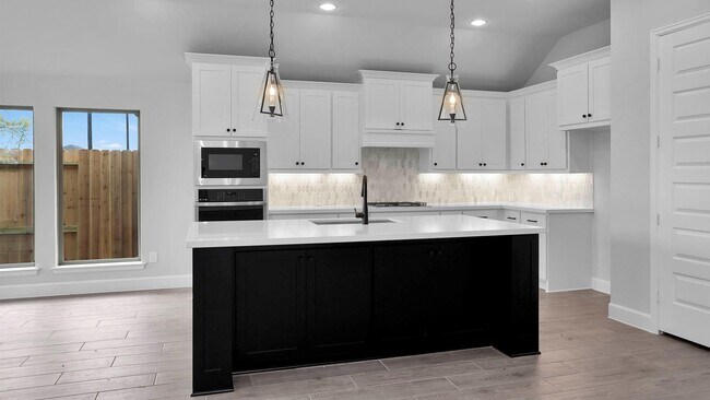 Foto del edificio - 5026 Albany Shores Ln