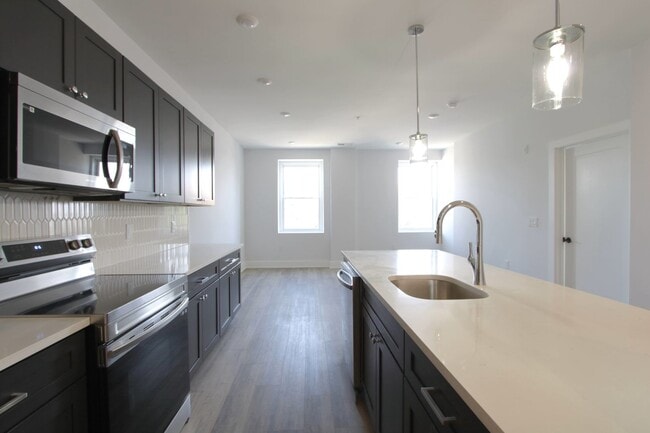 Interior Photo - The Allengrove