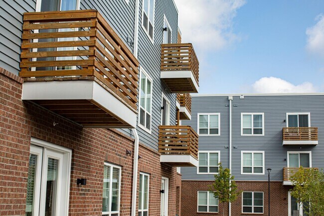 Foto del edificio - Graceland Flats
