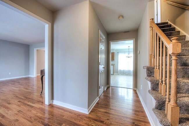 Foto del edificio - 4717 Cedar Branch Ct