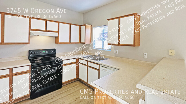 Foto del edificio - Phoenix 3 Bed 2 Bath Plus 2 Car Garage