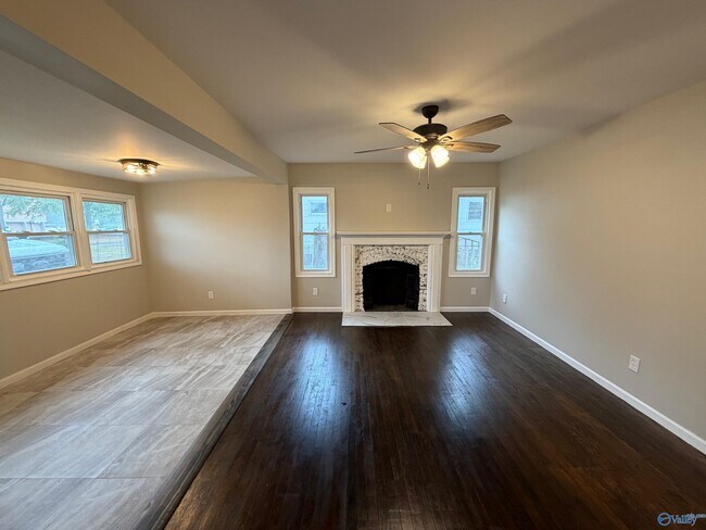 Foto del edificio - 1628 8th St SE