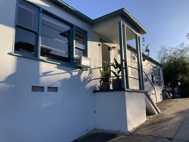 Foto del edificio - 1851 31st St