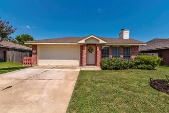 Building Photo - 2415 Wisteria Way