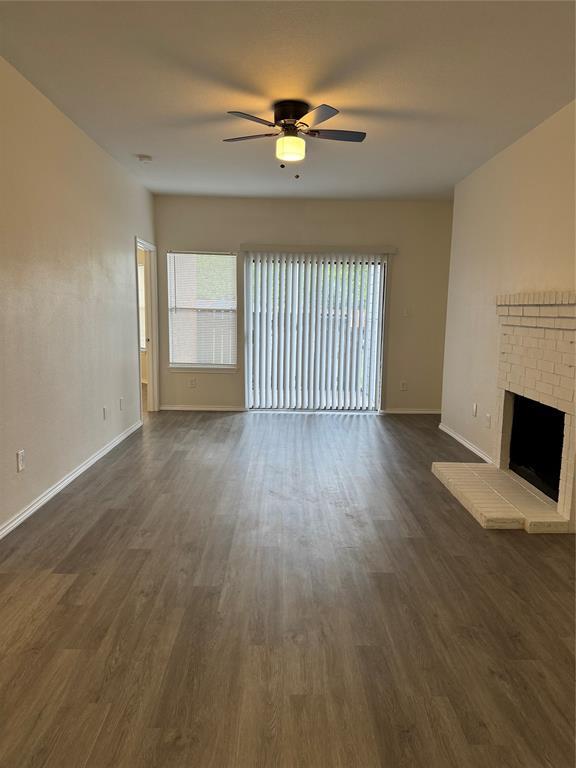 Foto del edificio - 2415 W Slaughter Ln