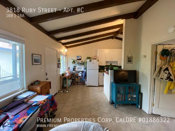 Building Photo - 3818 Ruby St