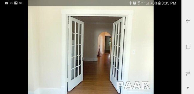 main unit view - 1406 W Barker Ave