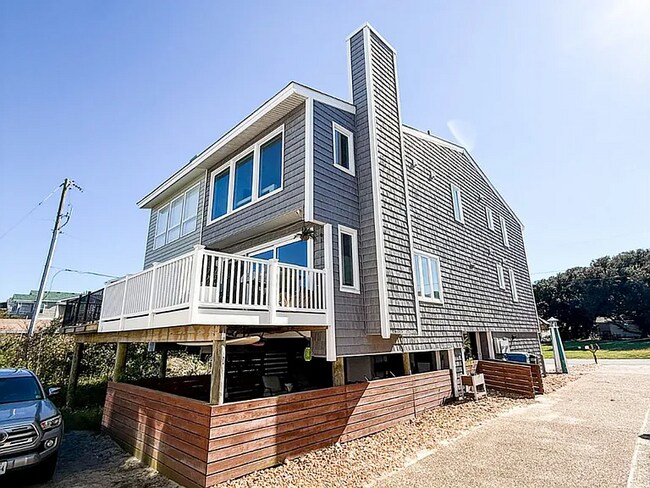 Foto del edificio - 4466 Ocean View Ave
