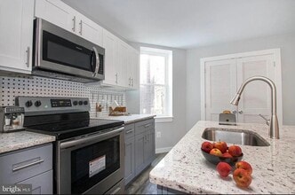 Building Photo - 1815 N 59th St