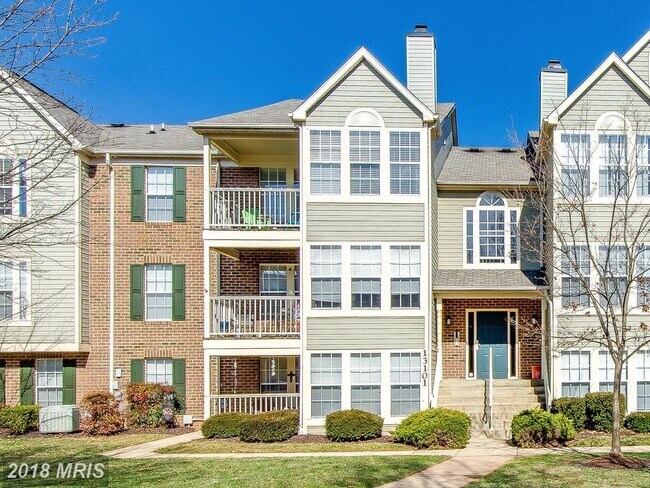Foto del edificio - 13101 Briarcliff Terrace