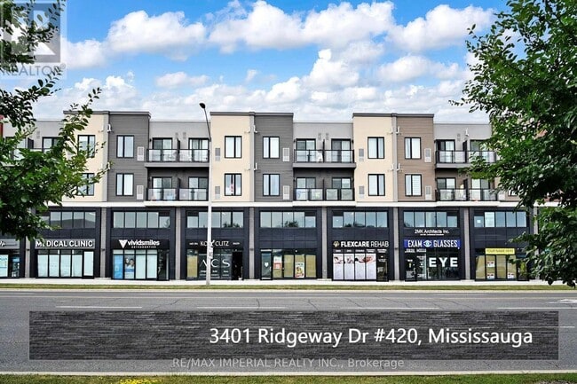 Building Photo - 3401 Ridgeway Dr